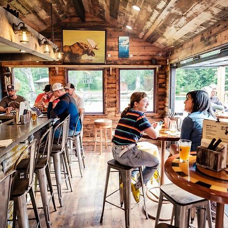 Hope Alaska'S Bear Creek Lodge Ngoại thất bức ảnh